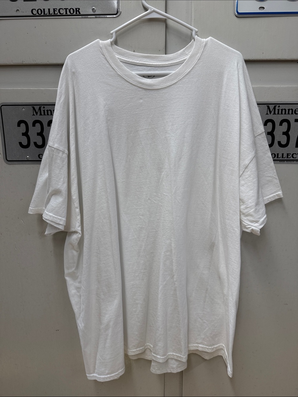 Athletic Works White Short-Sleeve Crewneck Tee